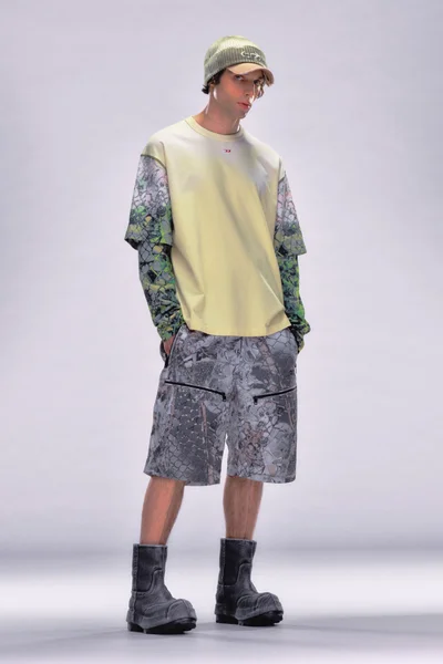 Look 54